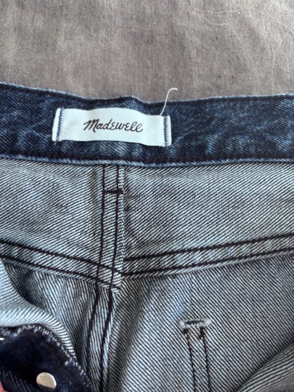 NWOT! Madewell Pieced Barrel Jeans Size 28 - Picture 2 of 7